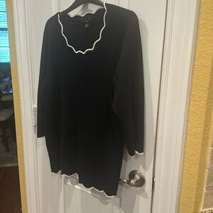 Black with white trim sweater with 3/4 sleeves